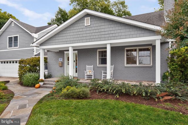 10211 OLDFIELD DR, Kensington, MD 20895
