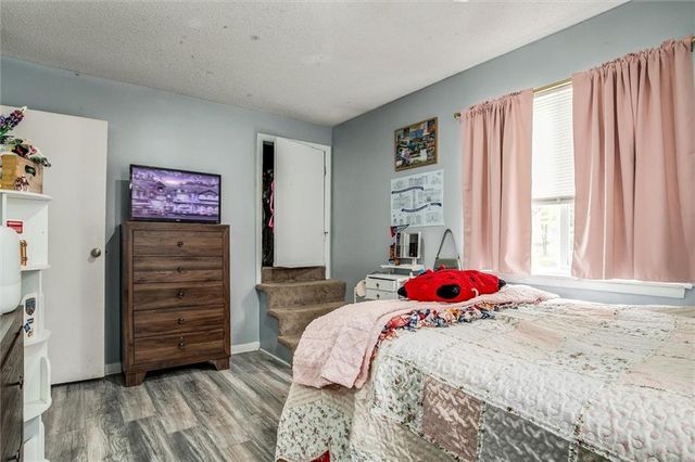 9251 Liggett Road, Kansas City, KS 66109