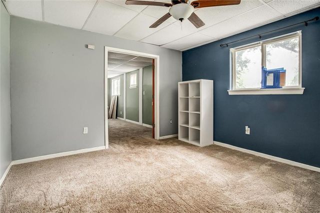 9251 Liggett Road, Kansas City, KS 66109