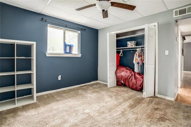 9251 Liggett Road, Kansas City, KS 66109