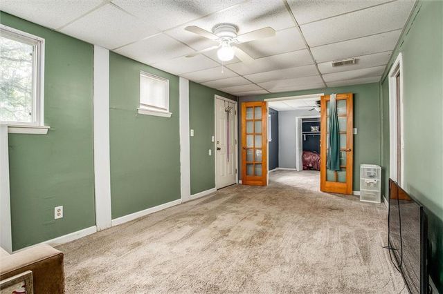 9251 Liggett Road, Kansas City, KS 66109