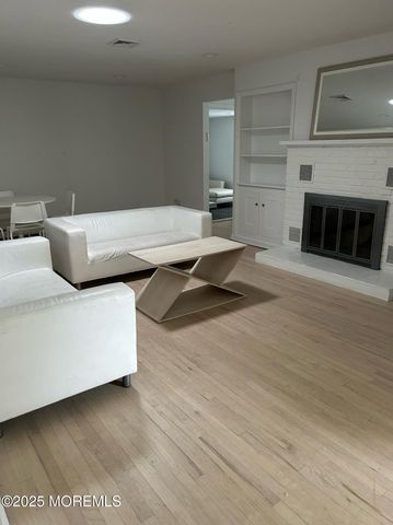 17 Palmer Avenue, West Long Branch, NJ 07764