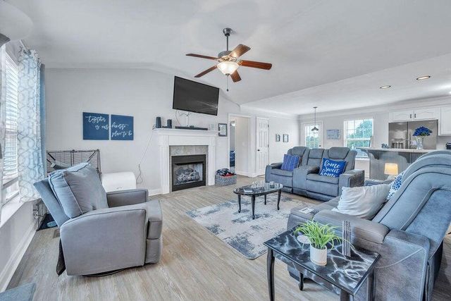 9739 Falcon Crest Drive, Ooltewah, TN 37363