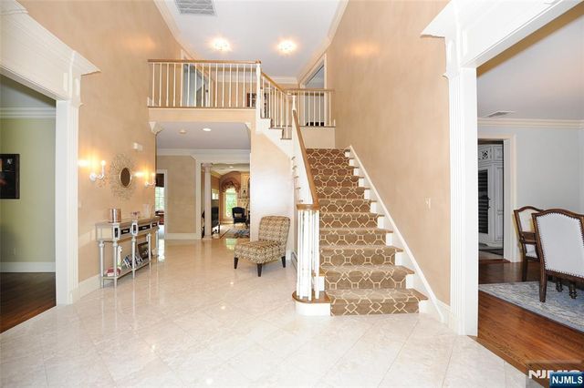 273 Joshua Lane, Wyckoff, NJ 07481