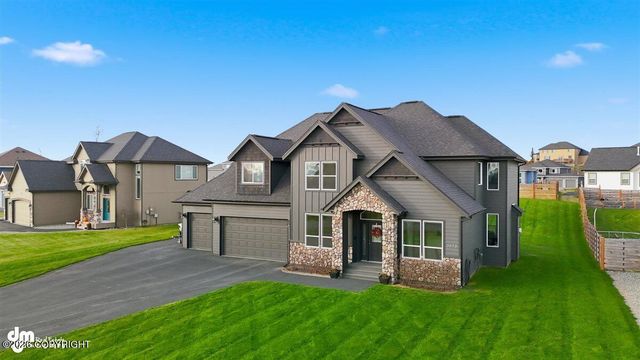 3673 S Barn Gable Loop, Wasilla, AK 99654