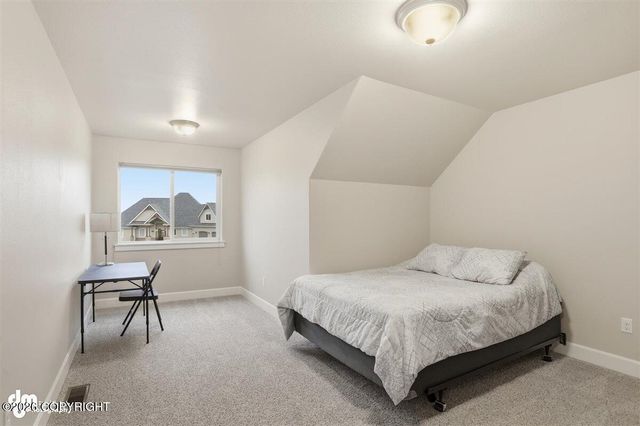 3673 S Barn Gable Loop, Wasilla, AK 99654