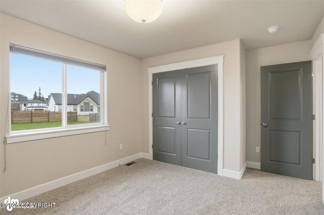 3673 S Barn Gable Loop, Wasilla, AK 99654
