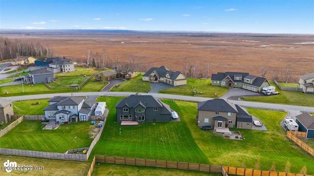 3673 S Barn Gable Loop, Wasilla, AK 99654