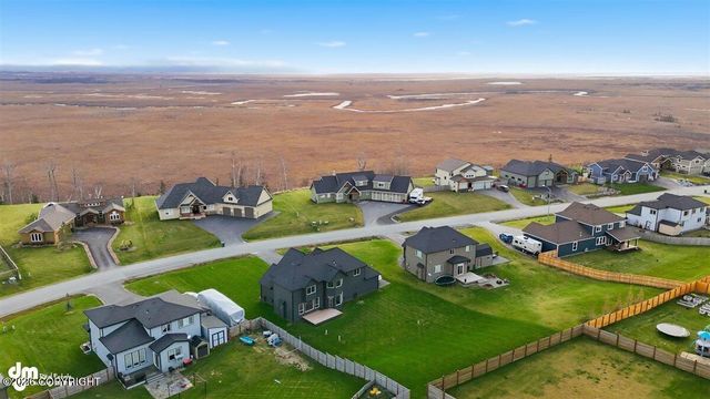 3673 S Barn Gable Loop, Wasilla, AK 99654