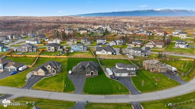 3673 S Barn Gable Loop, Wasilla, AK 99654