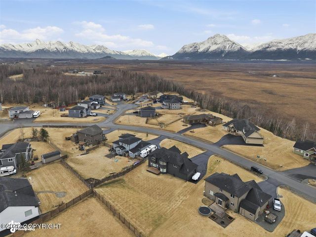 3673 S Barn Gable Loop, Wasilla, AK 99654