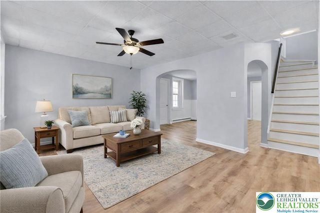 1062 Wilkes Barre Street, Easton, PA 18042