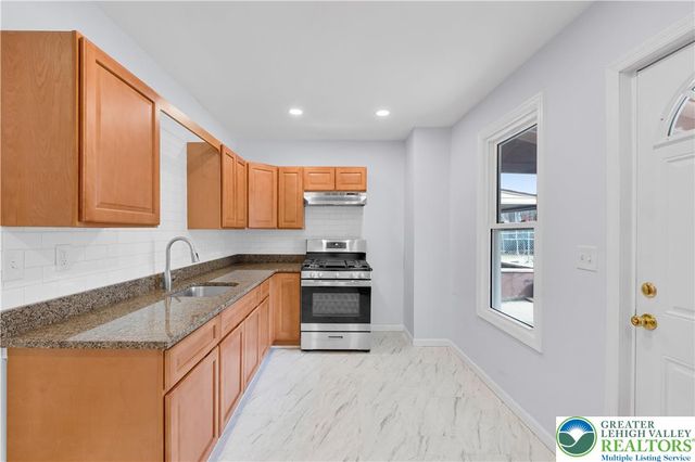 1062 Wilkes Barre Street, Easton, PA 18042