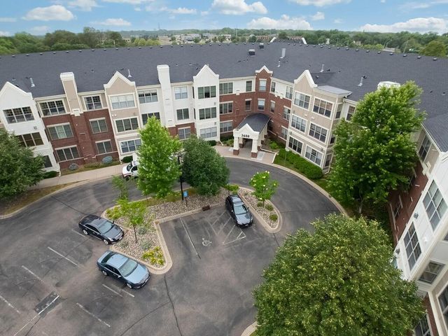 3600 Wooddale Avenue S 304, Saint Louis Park, MN 55416