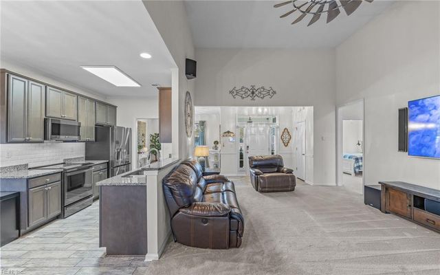 2003 Anthony PL, Suffolk, VA 23432