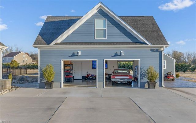 2003 Anthony PL, Suffolk, VA 23432