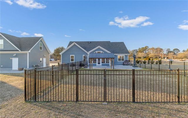 2003 Anthony PL, Suffolk, VA 23432