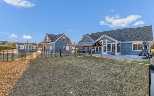 2003 Anthony PL, Suffolk, VA 23432