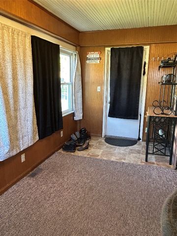 14381 BALDWIN Street Ext, Meadville, PA 16335