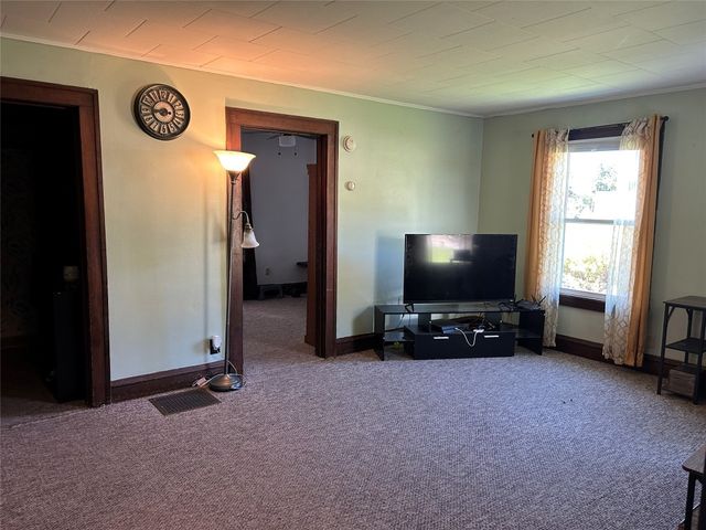 14381 BALDWIN Street Ext, Meadville, PA 16335