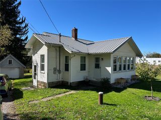 14381 BALDWIN Street Ext, Meadville, PA 16335