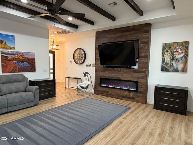 4269 E 4TH Avenue, Apache Junction, AZ 85119