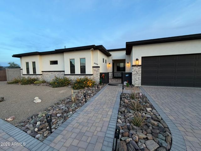 4269 E 4TH Avenue, Apache Junction, AZ 85119