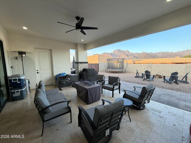 4269 E 4TH Avenue, Apache Junction, AZ 85119