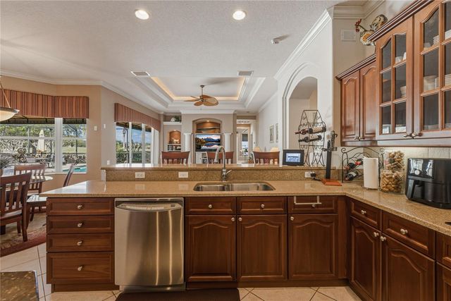 33909 AMERICANA AVENUE, Dade City, FL 33525