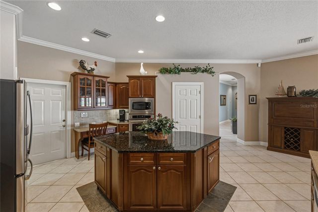 33909 AMERICANA AVENUE, Dade City, FL 33525