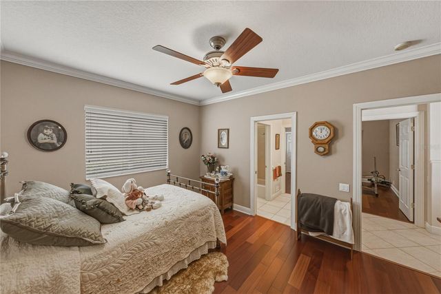 33909 AMERICANA AVENUE, Dade City, FL 33525