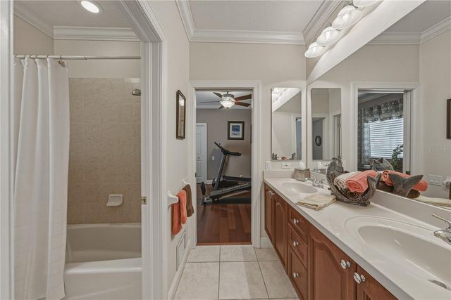 33909 AMERICANA AVENUE, Dade City, FL 33525