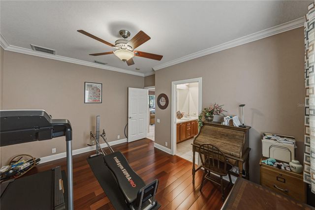 33909 AMERICANA AVENUE, Dade City, FL 33525