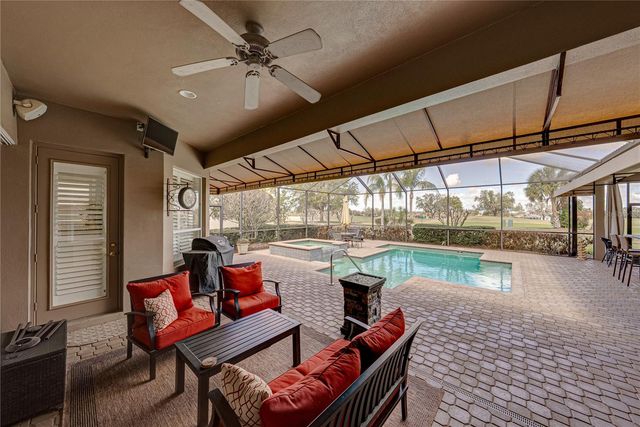 33909 AMERICANA AVENUE, Dade City, FL 33525