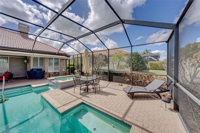 33909 AMERICANA AVENUE, Dade City, FL 33525