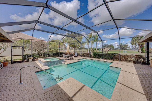 33909 AMERICANA AVENUE, Dade City, FL 33525