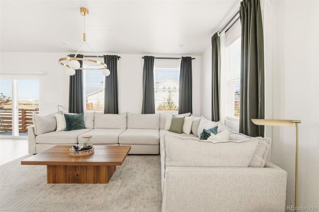 3286 N Coolidge Way, Aurora, CO 80019