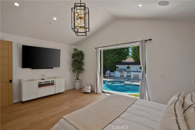 5715 Troost Avenue, North Hollywood, CA 91601