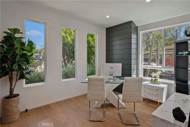 5715 Troost Avenue, North Hollywood, CA 91601