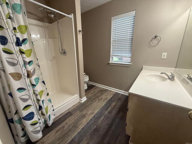 104 Donna Kay Drive, Greenbrier, AR 72058