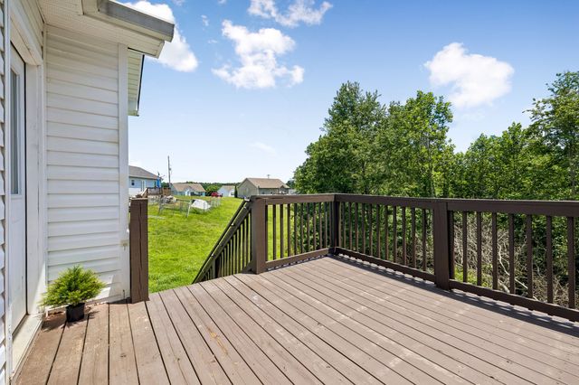 150 Lizzie Rd, Ashland City, TN 37015