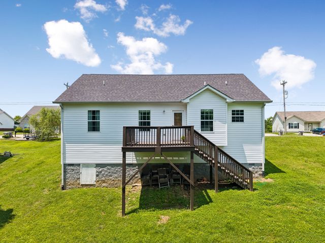 150 Lizzie Rd, Ashland City, TN 37015