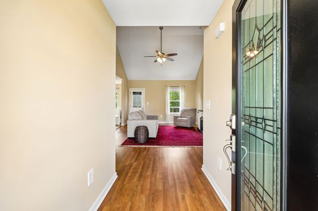 150 Lizzie Rd, Ashland City, TN 37015