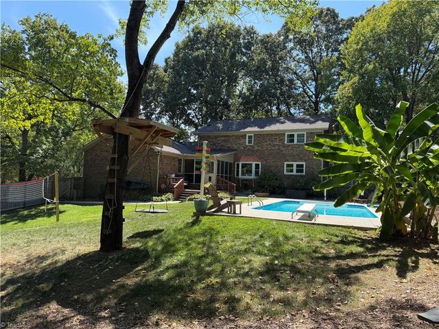 4400 Oak Hollow Drive, High Point, NC 27265