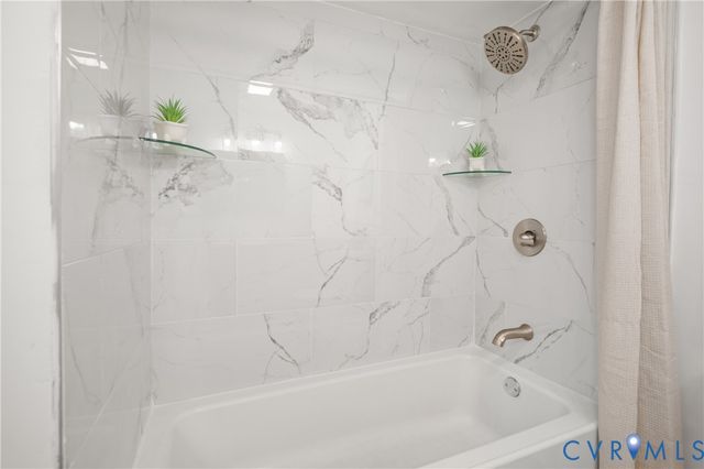 127 S Little Church St, Petersburg, VA 23803