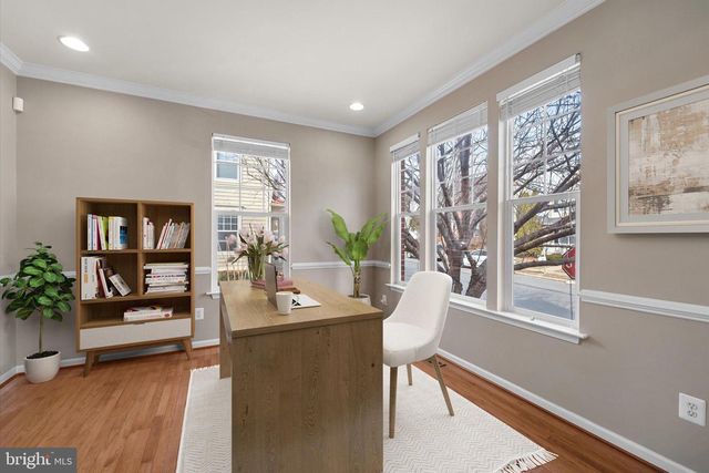 8896 SONG SPARROW DR, Gainesville, VA 20155