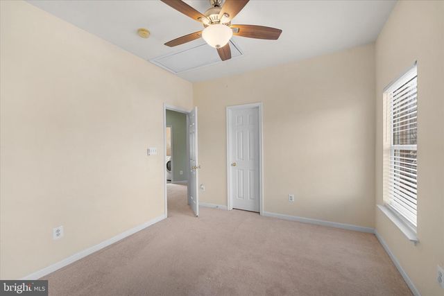 8896 SONG SPARROW DR, Gainesville, VA 20155