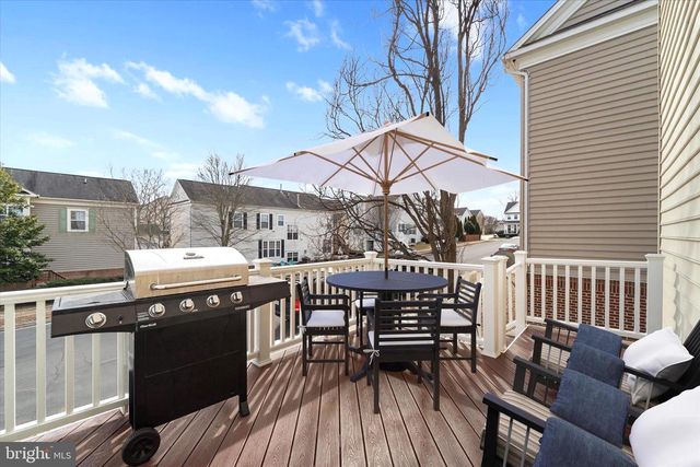 8896 SONG SPARROW DR, Gainesville, VA 20155