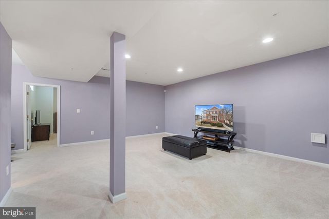 8896 SONG SPARROW DR, Gainesville, VA 20155