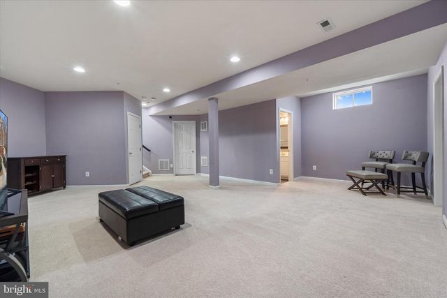 8896 SONG SPARROW DR, Gainesville, VA 20155